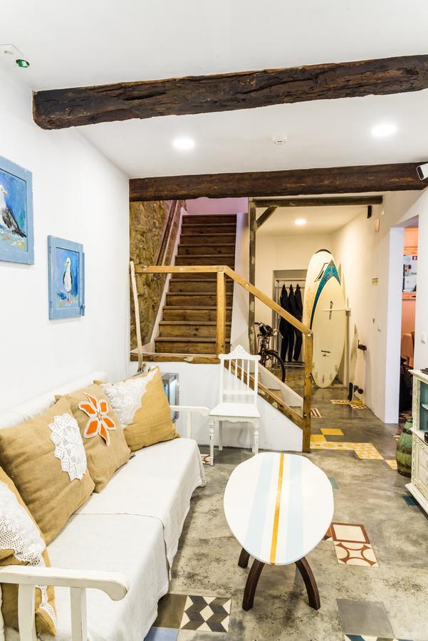 The Surf Embassy Hostel Peniche Extérieur photo